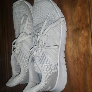 White adidas tennis shoes